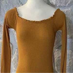 🟪GARAGE Mustard yellow off the shoulder bodysuit ribbed top with ruffle hem